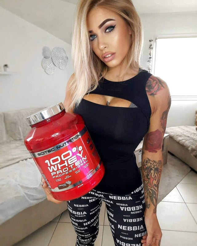 100% Whey Protein Professional 2350G Caramel Scitec Nutrition 78 Servings 5,18Lb