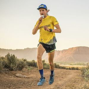 Unived Gel 100 - Vegan Energy Gel for Endurance Athletes Runners & Cyclists - 100kcal - Salted Caramel - Pack of 6